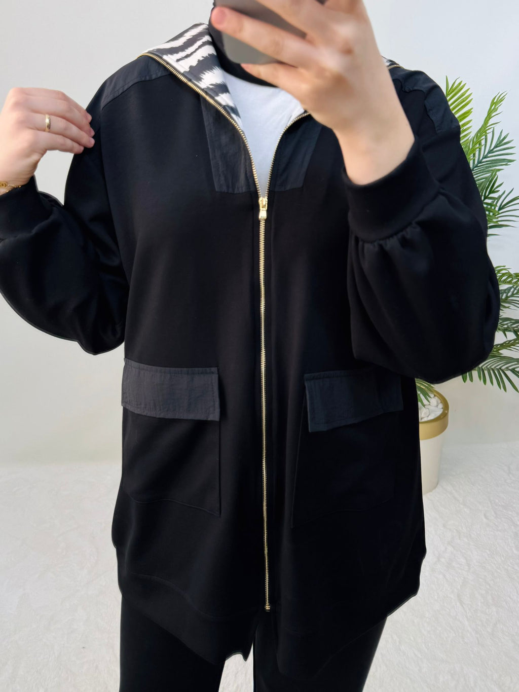 YAKASI LEOPARLI TAKIM